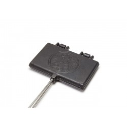 Petromax Waffle Iron top view